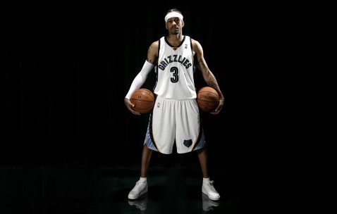开云在线赛事平台-独行者的暗夜，那一夜，贝林厄姆用防守定义了NBA季后赛的唯一性
